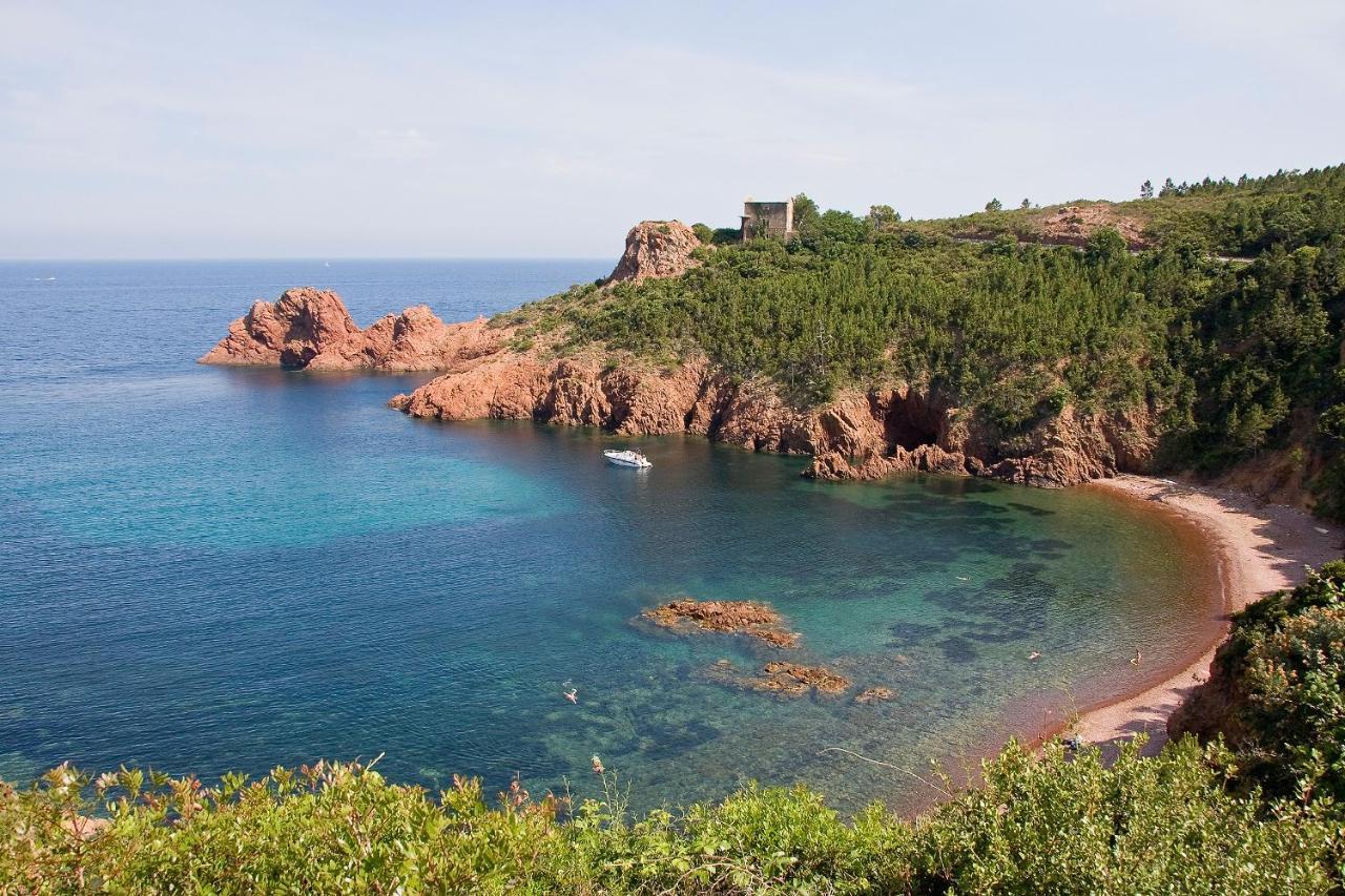 Agay Cap Esterel Village Allee Fleurs - F2 Clim Vue Golf Et Mer - Grande Terrasse Plein Sud Saint-Raphaël Buitenkant foto