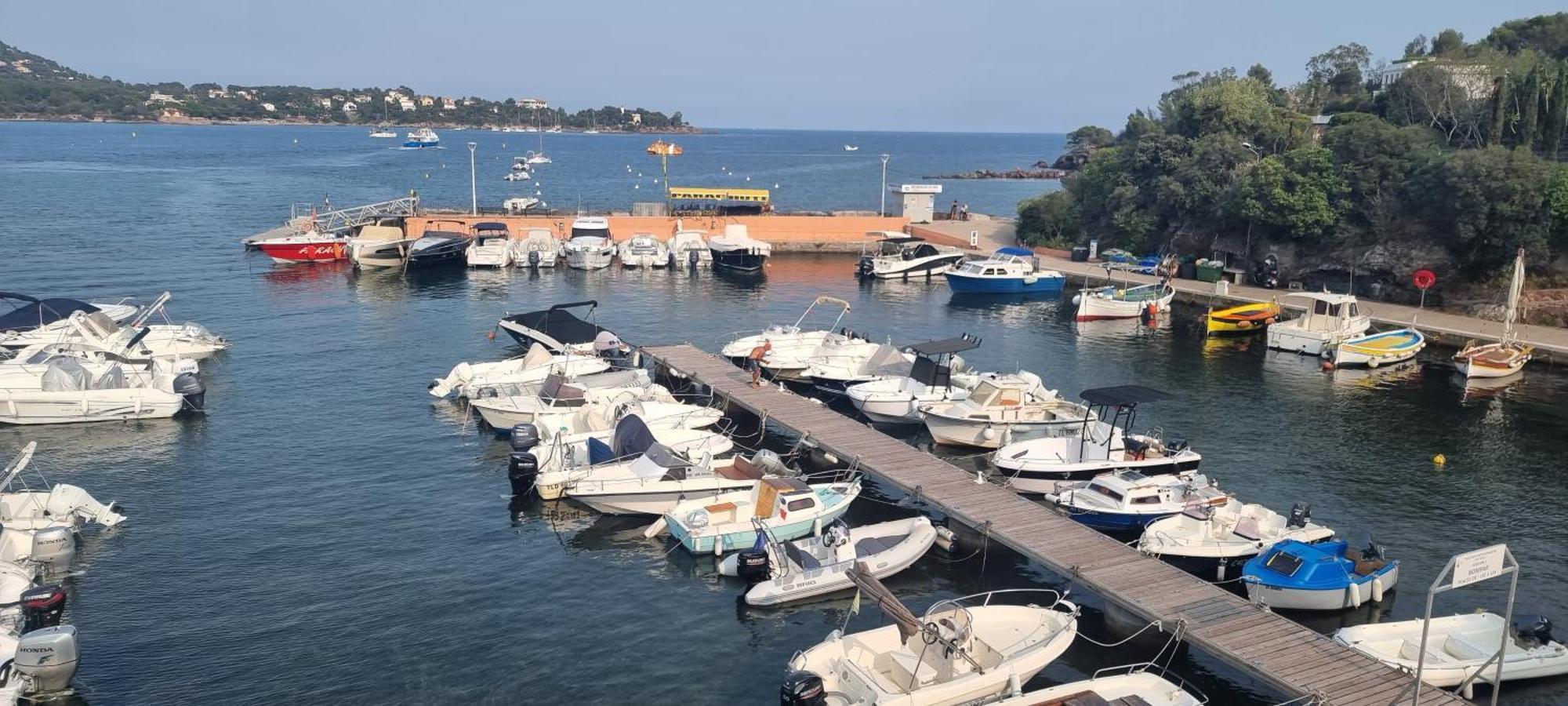 Agay Cap Esterel Village Allee Fleurs - F2 Clim Vue Golf Et Mer - Grande Terrasse Plein Sud Saint-Raphaël Buitenkant foto