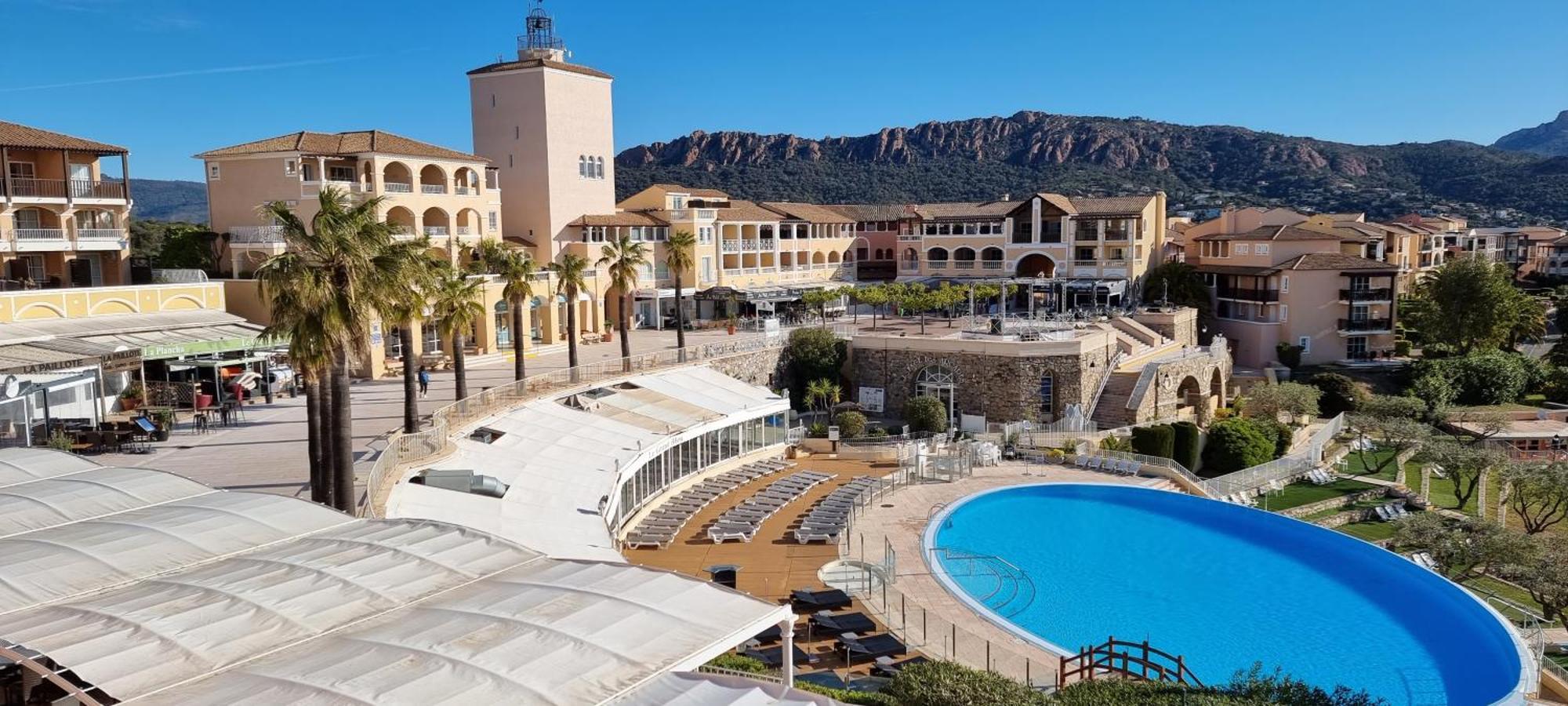 Agay Cap Esterel Village Allee Fleurs - F2 Clim Vue Golf Et Mer - Grande Terrasse Plein Sud Saint-Raphaël Buitenkant foto