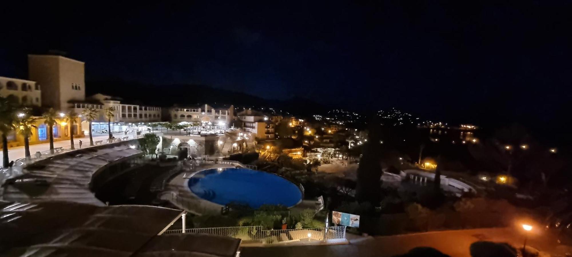 Agay Cap Esterel Village Allee Fleurs - F2 Clim Vue Golf Et Mer - Grande Terrasse Plein Sud Saint-Raphaël Buitenkant foto